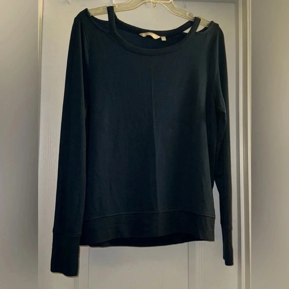 Athleta Long Sleeve Athletic Top - Picture 1 of 9